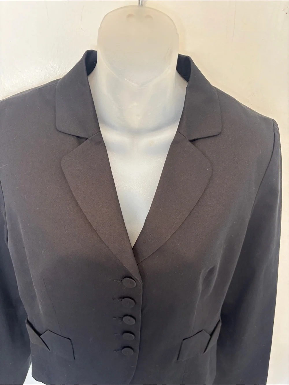 JOSEPH Classic Black 5 Button Tailored Jacket With Faux Pockets Size 2 France - Picture 8 of 8
